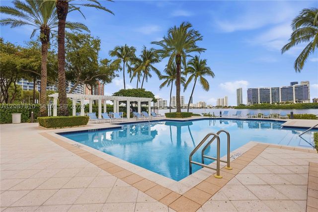 3255 NE 184th St 12219, Aventura, FL 33160