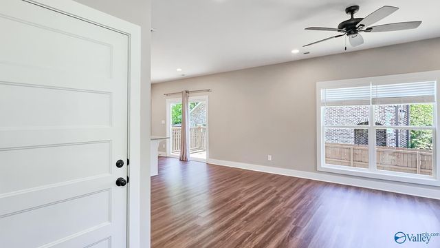 2700 Woodview Drive, Huntsville, AL 35801