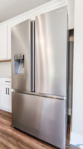 2700 Woodview Drive, Huntsville, AL 35801