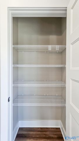 2700 Woodview Drive, Huntsville, AL 35801