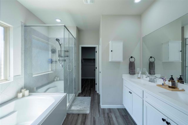 31302 Raleigh Creek Drive, Tomball, TX 77375