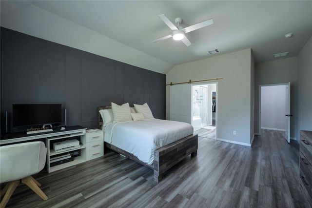 31302 Raleigh Creek Drive, Tomball, TX 77375