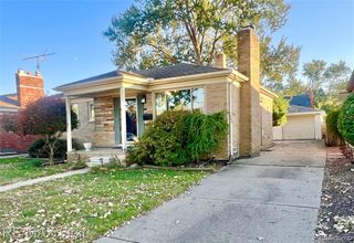 21640 Chalon Street, Saint Clair Shores, MI 48080