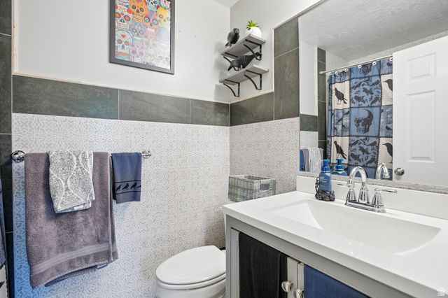 9567 S MISTY OAKS CIR, South Jordan, UT 84095