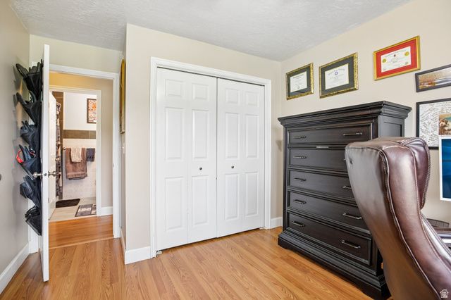 9567 S MISTY OAKS CIR, South Jordan, UT 84095