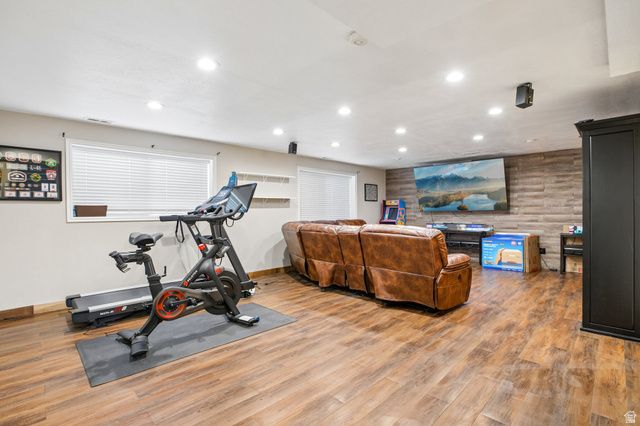 9567 S MISTY OAKS CIR, South Jordan, UT 84095