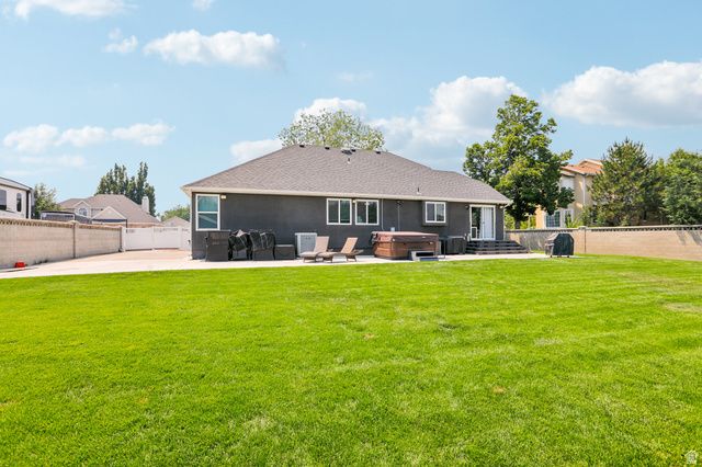 9567 S MISTY OAKS CIR, South Jordan, UT 84095
