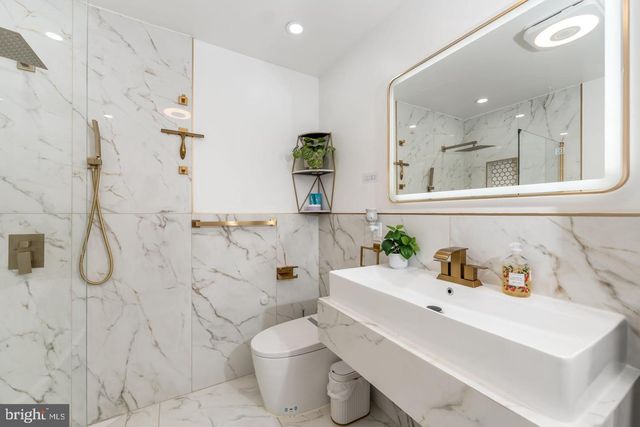 5012 ERBS BRIDGE RD, Mechanicsburg, PA 17050