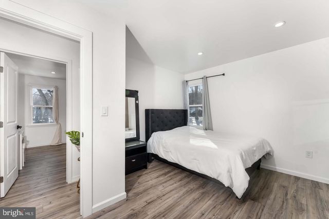 5012 ERBS BRIDGE RD, Mechanicsburg, PA 17050