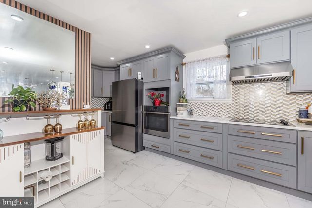 5012 ERBS BRIDGE RD, Mechanicsburg, PA 17050