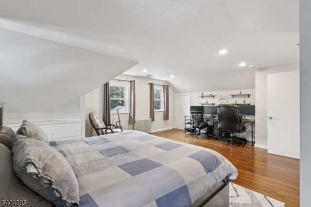 218 Swarthmore Rd, Linden City, NJ 07036