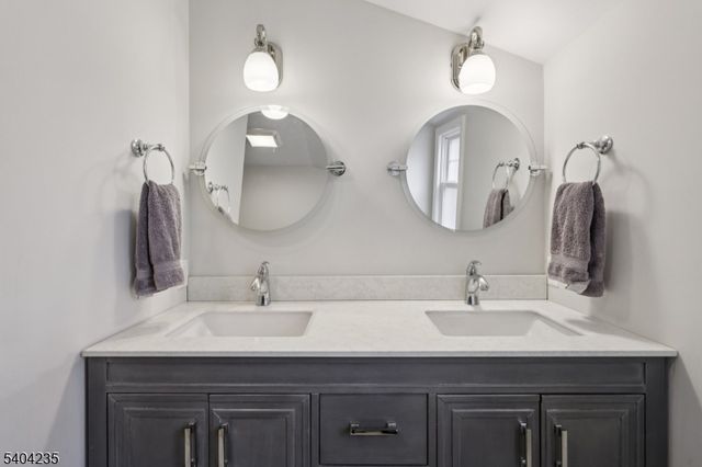 218 Swarthmore Rd, Linden City, NJ 07036