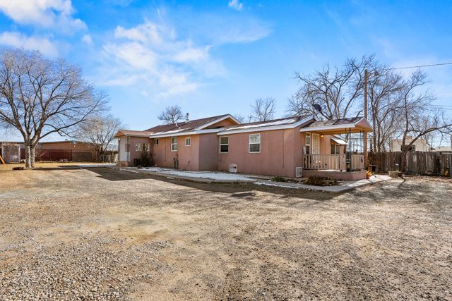 4949 Calle Pico, Santa Fe, NM 87507