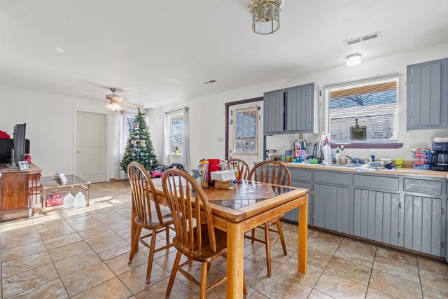 4949 Calle Pico, Santa Fe, NM 87507