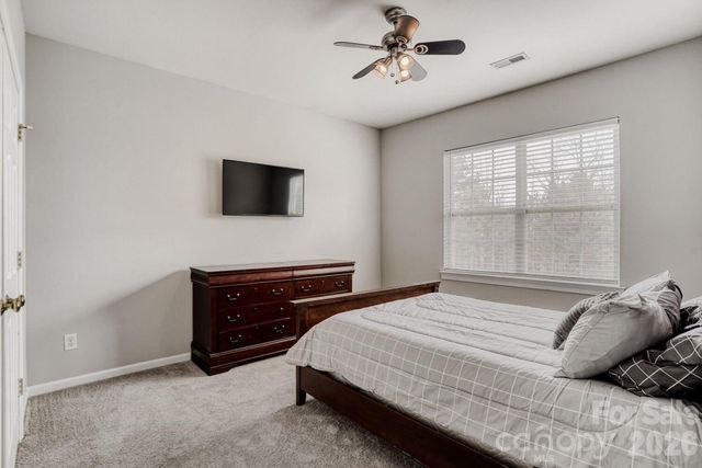 11138 Huntington Meadow Lane, Charlotte, NC 28273