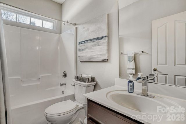 11138 Huntington Meadow Lane, Charlotte, NC 28273