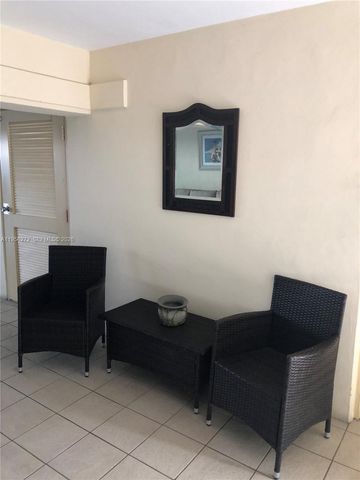 255 Sunrise Dr 305, Key Biscayne, FL 33149