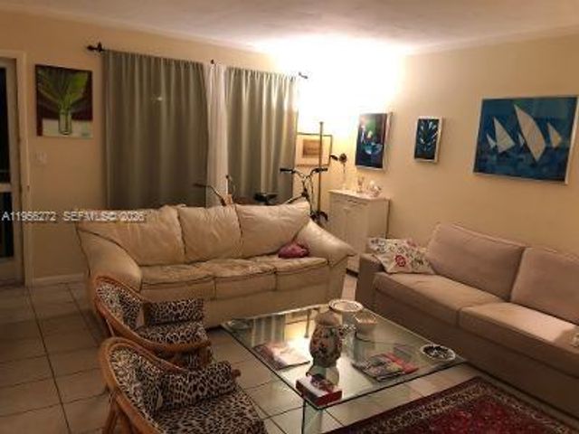 255 Sunrise Dr 305, Key Biscayne, FL 33149