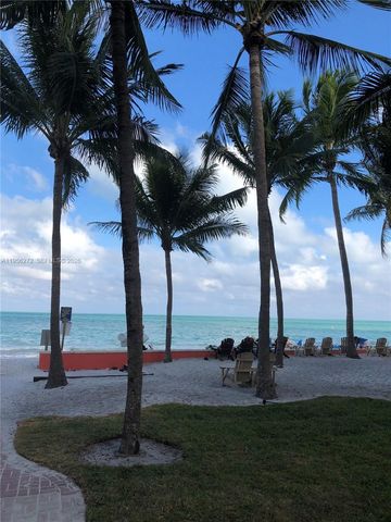 255 Sunrise Dr 305, Key Biscayne, FL 33149