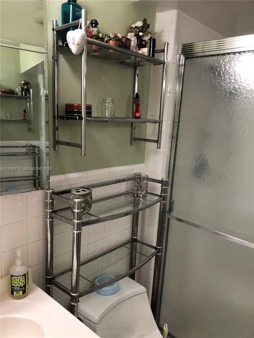 255 Sunrise Dr 305, Key Biscayne, FL 33149