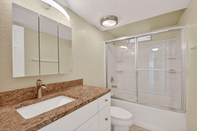 2615 NE 1st Court 312, Boynton Beach, FL 33435