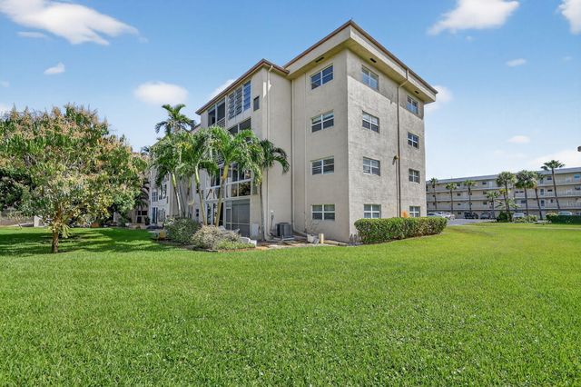 2615 NE 1st Court 312, Boynton Beach, FL 33435