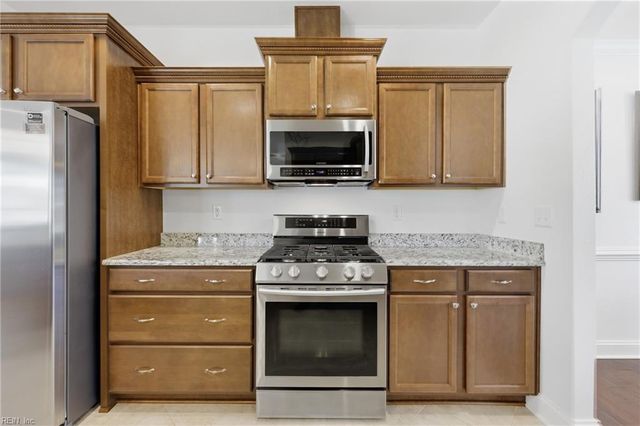 107 Golf Club DR, Elizabeth City, NC 27909