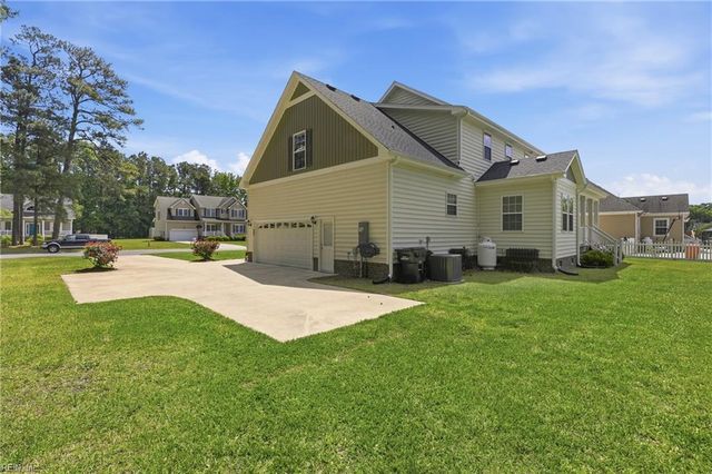 107 Golf Club DR, Elizabeth City, NC 27909