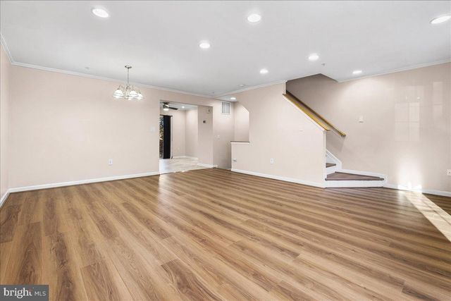 8232 DELLWOOD CT, Lanham, MD 20706