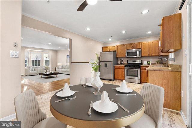 8232 DELLWOOD CT, Lanham, MD 20706