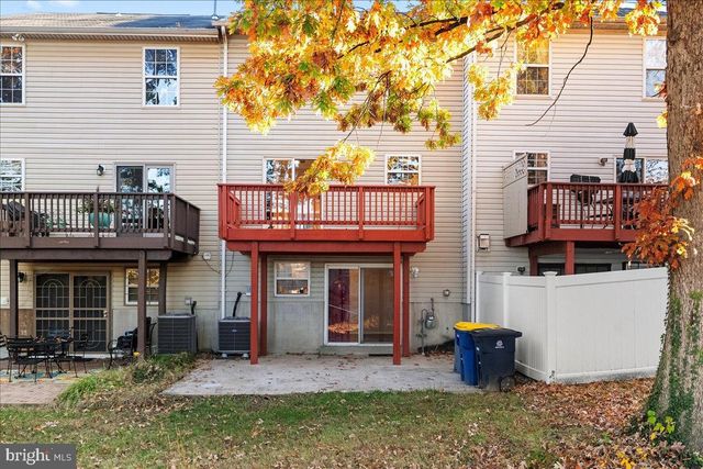 8232 DELLWOOD CT, Lanham, MD 20706