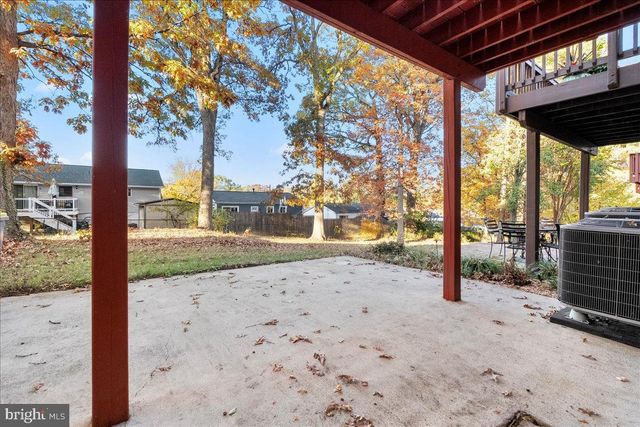 8232 DELLWOOD CT, Lanham, MD 20706