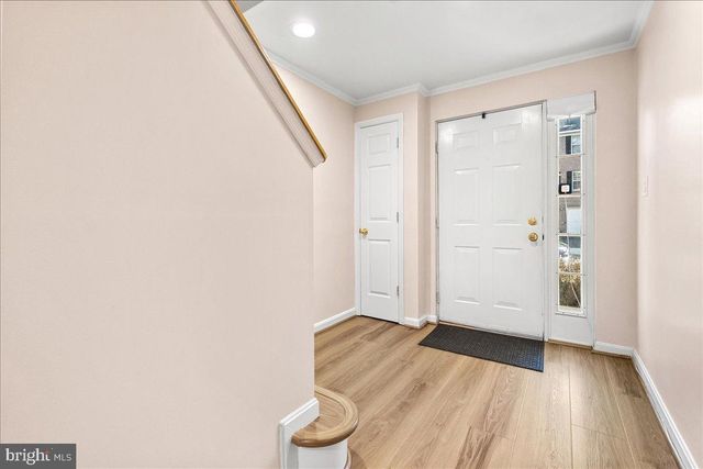 8232 DELLWOOD CT, Lanham, MD 20706