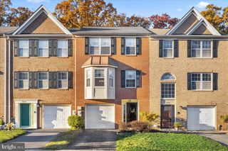 8232 DELLWOOD CT, Lanham, MD 20706
