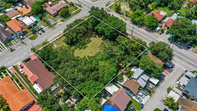 2810 NW 14th Street, Miami, FL 33125