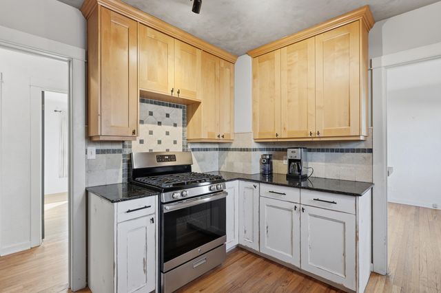 214 Richmond Drive SE, Albuquerque, NM 87106