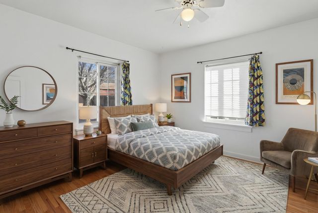 214 Richmond Drive SE, Albuquerque, NM 87106