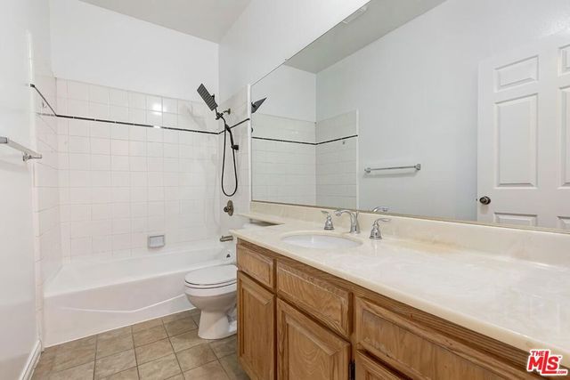 10475 Eastborne Avenue 107, Los Angeles, CA 90024