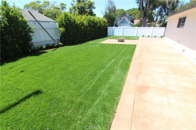 3157 Cork, Costa Mesa, CA 92626