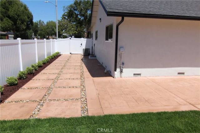 3157 Cork, Costa Mesa, CA 92626