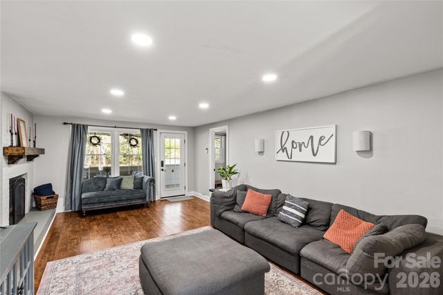 1212 Pinecrest Drive, Rock Hill, SC 29732