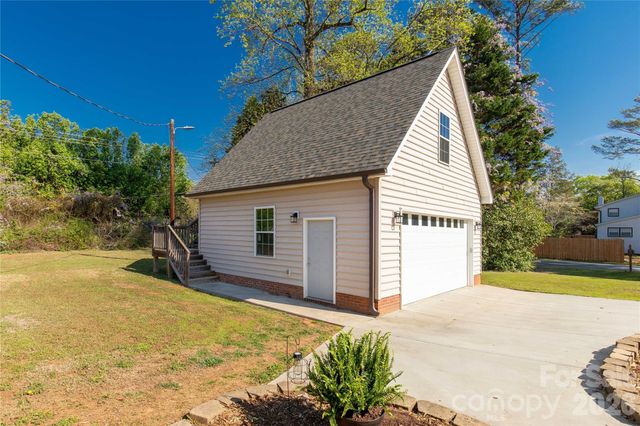 1212 Pinecrest Drive, Rock Hill, SC 29732