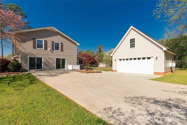 1212 Pinecrest Drive, Rock Hill, SC 29732