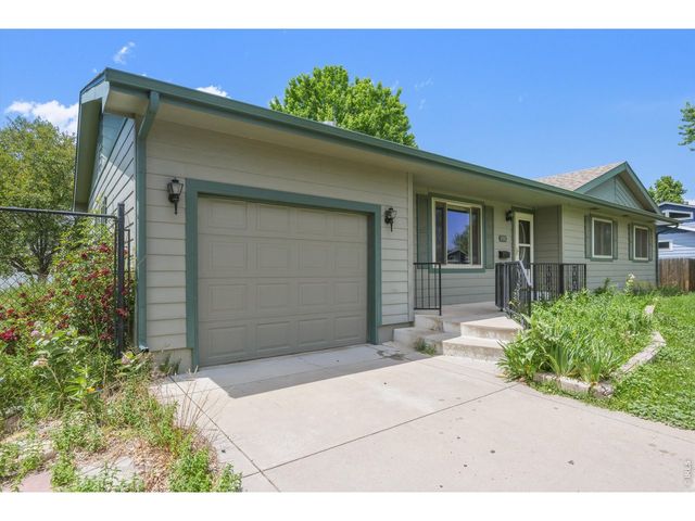 2901 Killarney Dr, Laporte, CO 80535