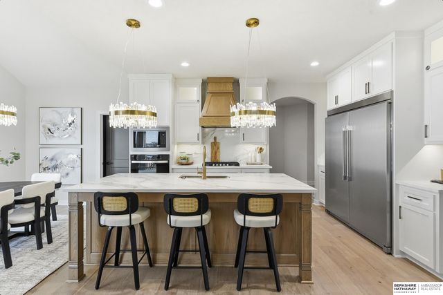 18505 Acorn Drive, Gretna, NE 68028