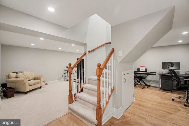 6417 BERKSHIRE DR, Alexandria, VA 22310