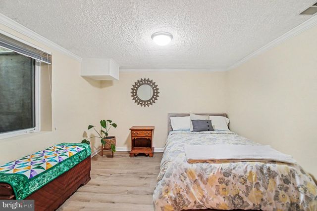 6417 BERKSHIRE DR, Alexandria, VA 22310