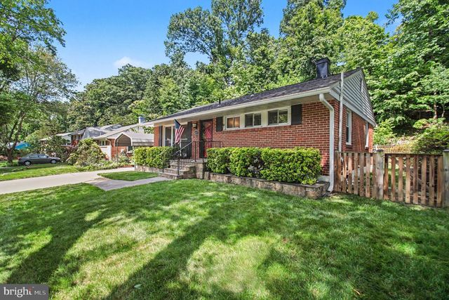 6417 BERKSHIRE DR, Alexandria, VA 22310
