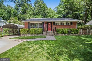 6417 BERKSHIRE DR, Alexandria, VA 22310