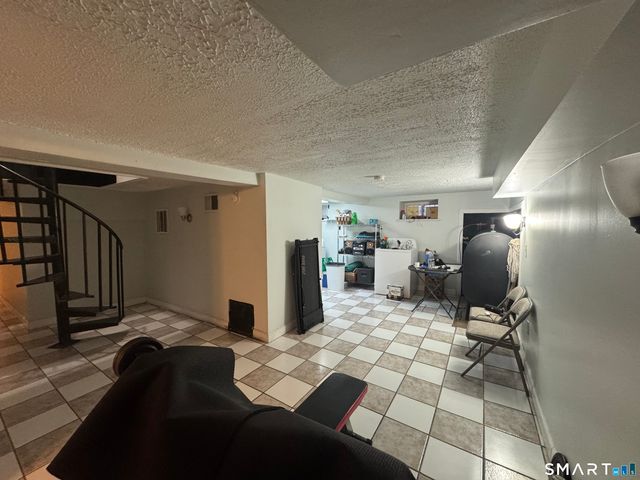 153 Marigold Avenue, Bridgeport, CT 06606